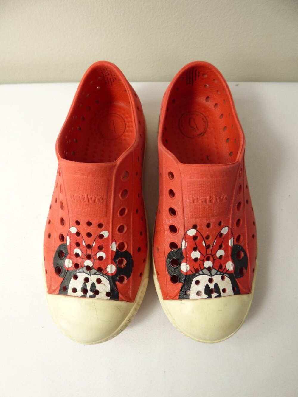 Native Kids' Minnie Mouse Jefferson Shoes, Size 11